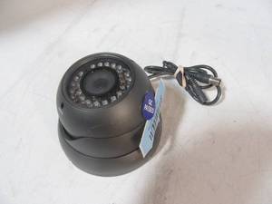 lot 42 image: Security Camera, wbuilt in lighting