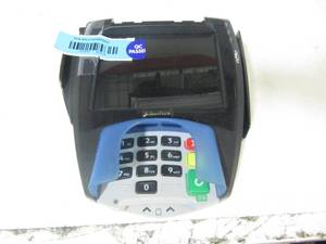 lot 68 image: EQUINOX L5300 Credit Card machine, wchip reader