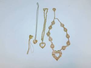 Gold Heart Necklaces