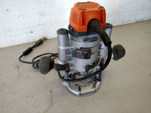 lot 9 image: Ridgid R29001 Heavy Duty Plunge Rou...