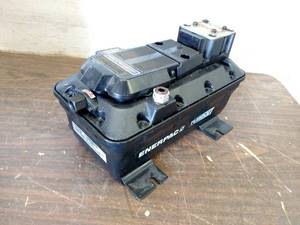 lot 16 image: Enerpac Turbo II PACG3002SB Air Hyd...