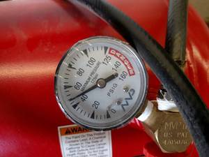 lot 19 image: Toolgate 5 gallon Air Tank, NewNea...