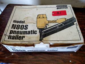 lot 31 image: Bostitch N80S Pneumatic Stick Naile...