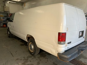 2004 Ford E350 Econoline -No Reserve-