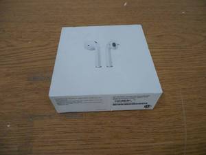 lot 92 image: Apple AirPods Gen 2 Wireless Headphones with Wired Charging Case - White