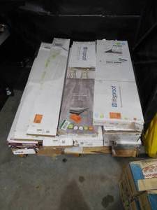 lot 37 image: WHOLESALE PALLET LOT OF FLOORING