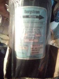 lot 82 image: NEW Freon Filter Dryer Receiver Bergstrom   Freon R12, R22, R134a