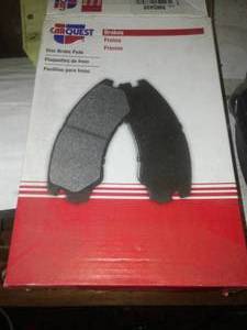 lot 10 image: NEW Car Quest Disc Brake pads RMD 459