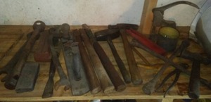 lot 22 image: Punch, hammers, Misc tools - Big Lot.