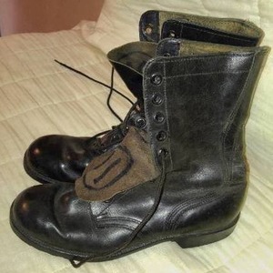 lot 227 image: Vintage Combat Military Boots.