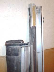 lot 81 image: Truck Tonneau cover frame & cover.