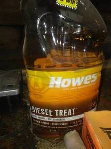lot 86 image: Howes Diesel Treat & more, working radio.
