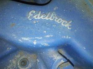 lot 136 image: Ford Big Block Edelbrock for Manifold