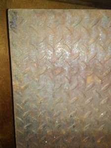 lot 146 image: Steel Diamond Plate 42.5 x 24 - heavy gauge.