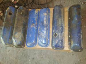 lot 196 image: Ford Mercury Blue Valve covers - 3 pair nice.