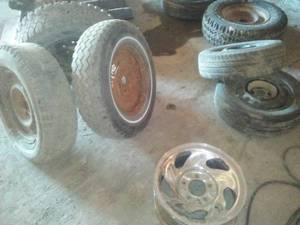 lot 198 image: 8 wheels variety.
