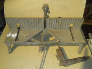 lot 301 image: Cast Antique Mitre Boy - 19.5L. excellent