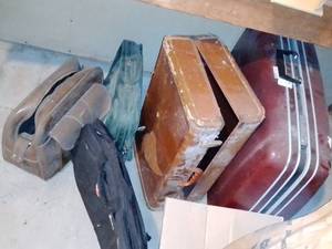 lot 509 image: Vintage Luggage (5) Hardcase (2) Soft side (3)