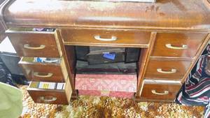 lot 521 image: Vintage Mid Century lot. 3 Stands, chair & Desk with contents.