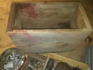 lot 344 image: Bobcat Roof rack misc., metal in wood box.