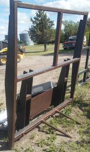 lot 128 image: Skid Steer bale fork.