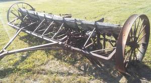 lot 349 image: Vintage Seeder drill steel wheels, Very complete