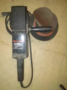 lot 396 image: Black & Decker 2 speed polisher buffer Sander