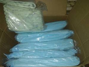 lot 413 image: Absorbent bed barrier pads - box.