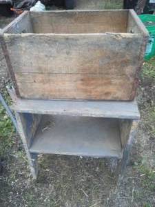 lot 371 image: Canada Dry wood box & table.