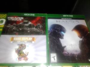 lot 433 image: Sealed Xbox Games (2) Halo 5, Gear of Wars.