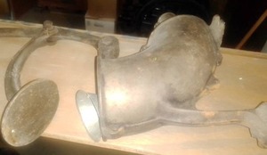 lot 440 image: Metal Sausage Press - Fabulous condition.