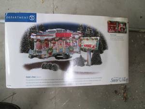 lot 69 image: Department 56 Snow Village Shelly...