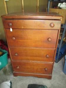 lot 74 image: 4 Drawer Vintage Dresser See Photo...