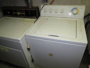 lot 208 image: Kenmore Dryer & Kirkland Signature ...