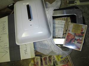 lot 209 image: Large Roaster Oven See Photos...