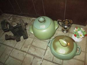lot 258 image: Vintage Pulley Assembly & Other Vin...
