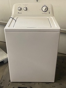 lot 10 image: Amana Washing Machine