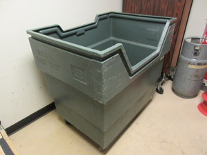 POLY-TRUX FOUR WHEEL UTILITY CART