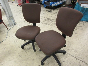 ROLLING OFFICEDESK CHAIRS