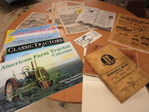 lot 922 image: VINTAGE THE FARMER NEWSPAPERS, FARM IMPLEMENT NEWS, MM TRACTOR REPAIR CATALOGS, CALENDARS