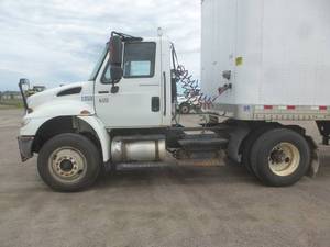 2006 International 4400 Semi Tractor # 1353