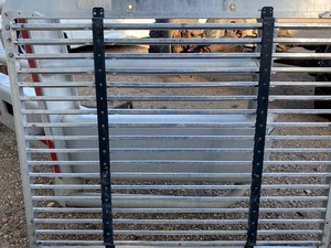 Freightliner FLD120 Grill wOut Screen