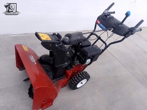 Toro  Power Max 724 OE Snowblower