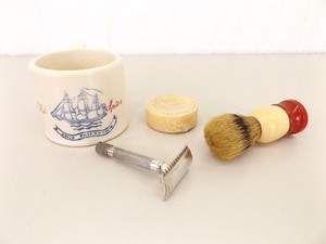 lot 24 image: Vintage Old Spice Mug, Brush, and Antique Gillette Razor