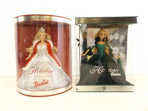 lot 40 image: 2001 and 2004 Holiday Barbies