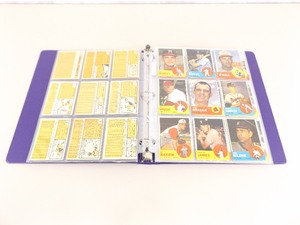 lot 45 image: 135 - 1963 Topps Baseball Cards