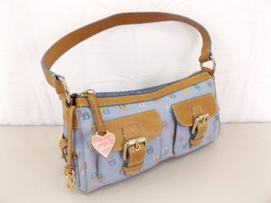 lot 76 image: Authentic DOONEY and BOURKE Monogram Purse