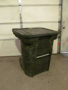 lot 69 image: trash barrel