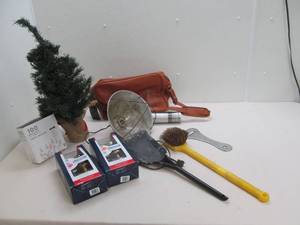 lot 98 image: shop supplies