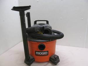 lot 29 image: Ridgid shop vac